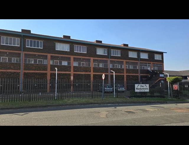 2 BEDROOM TOWNHOUSE FOR SALE IN RANDHART